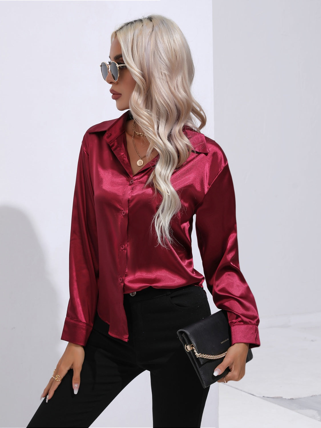 Collared Neck Buttoned Long Sleeve Shirt